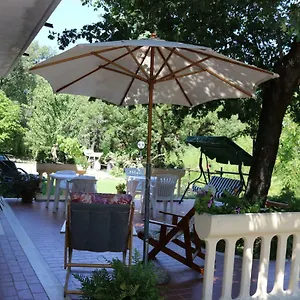 Boscodisotto Couette-café